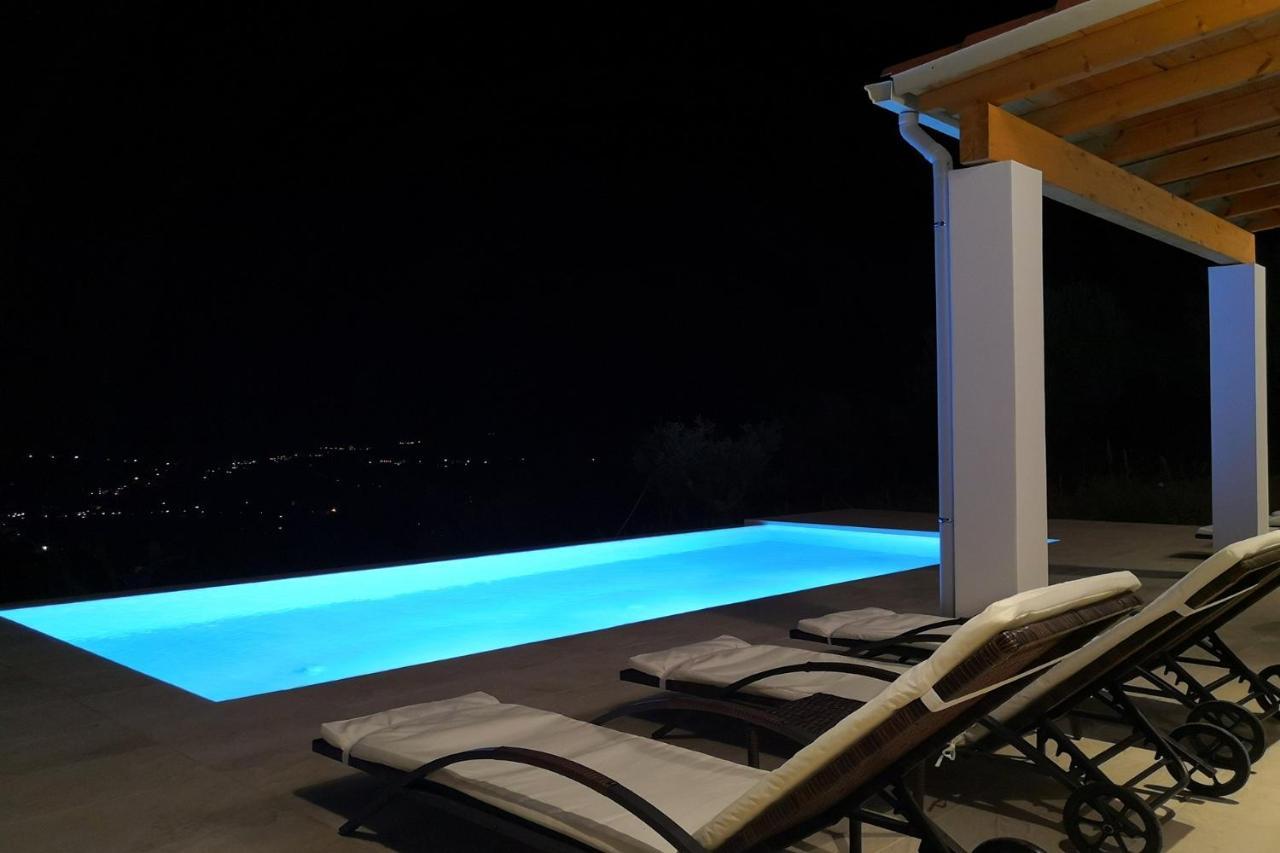 Sunset Sea View Villa 8 Afión Zewnętrze zdjęcie
