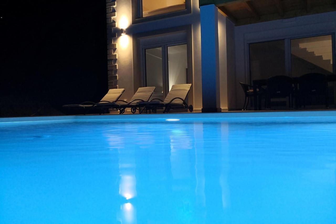 Sunset Sea View Villa 8 Afión Zewnętrze zdjęcie